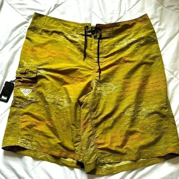 Columbia PFG fishing shorts size 40 green - Picture 1 of 8